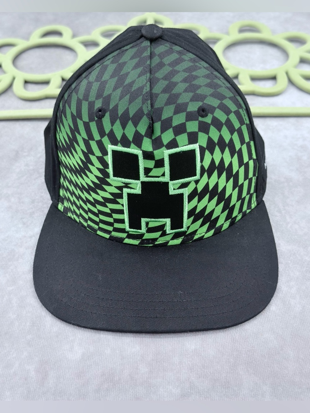Kids Black & Green Creeper Graphic Snapback Hat